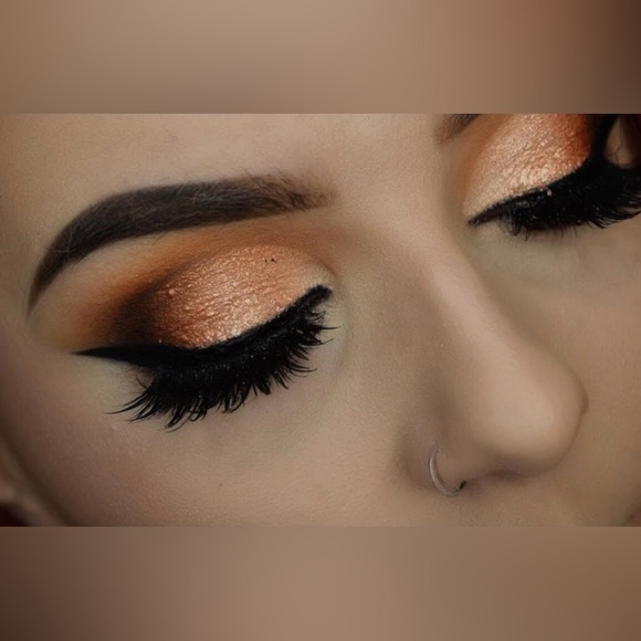 Urban Decay
2-Pc. Troublemaker Eyeshadow Palette & Mascara Set - Picture 12 of 16